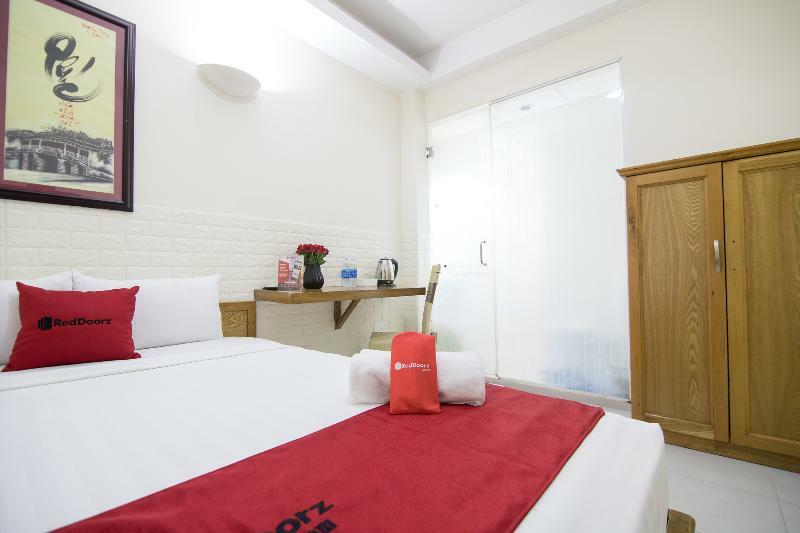 Reddoorz @ Pham Ngu Lao Street 3 Hotel Ho Chi Minh City Exterior photo